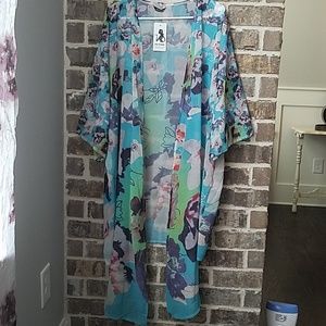 🎪❤NWT Feitong Floral Long Kimono